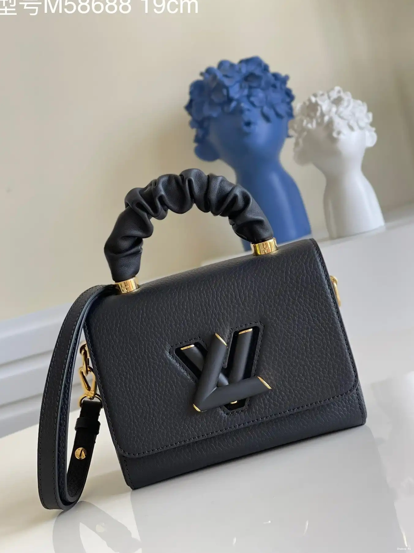 LOUIS TWIST MM VUITTON 0620